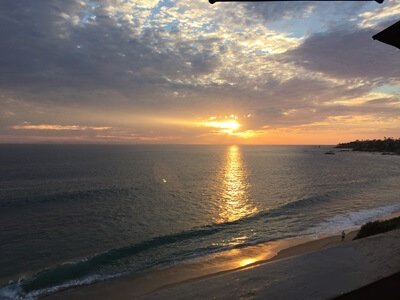 Live Laguna Beach Webcams with great beach and sunset views.