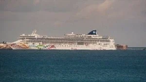 Watch all of the boat activity from this live Bermuda Harbor webcam