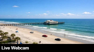 Live view of the beach and Atlantic Ocean from the top of the Hilton Daytona Beach Hotel.