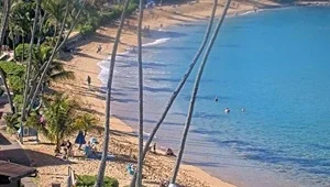 Live view from the Napili Kai looking south at Napili Bay