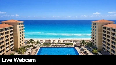 Beautiful view of the Caribbean between the two Royal Sands towers with the pool in the center.