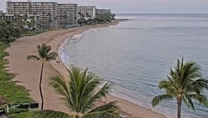 View from the top of the Sheraton Maui looking down on the beach and to the south