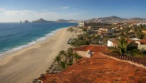 Live view looking towards downtown Cabo and the Arch.